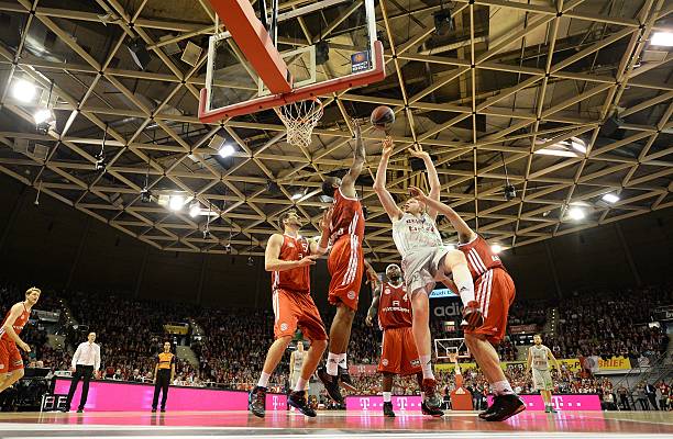 詹姆斯加盟 詹姆斯加盟